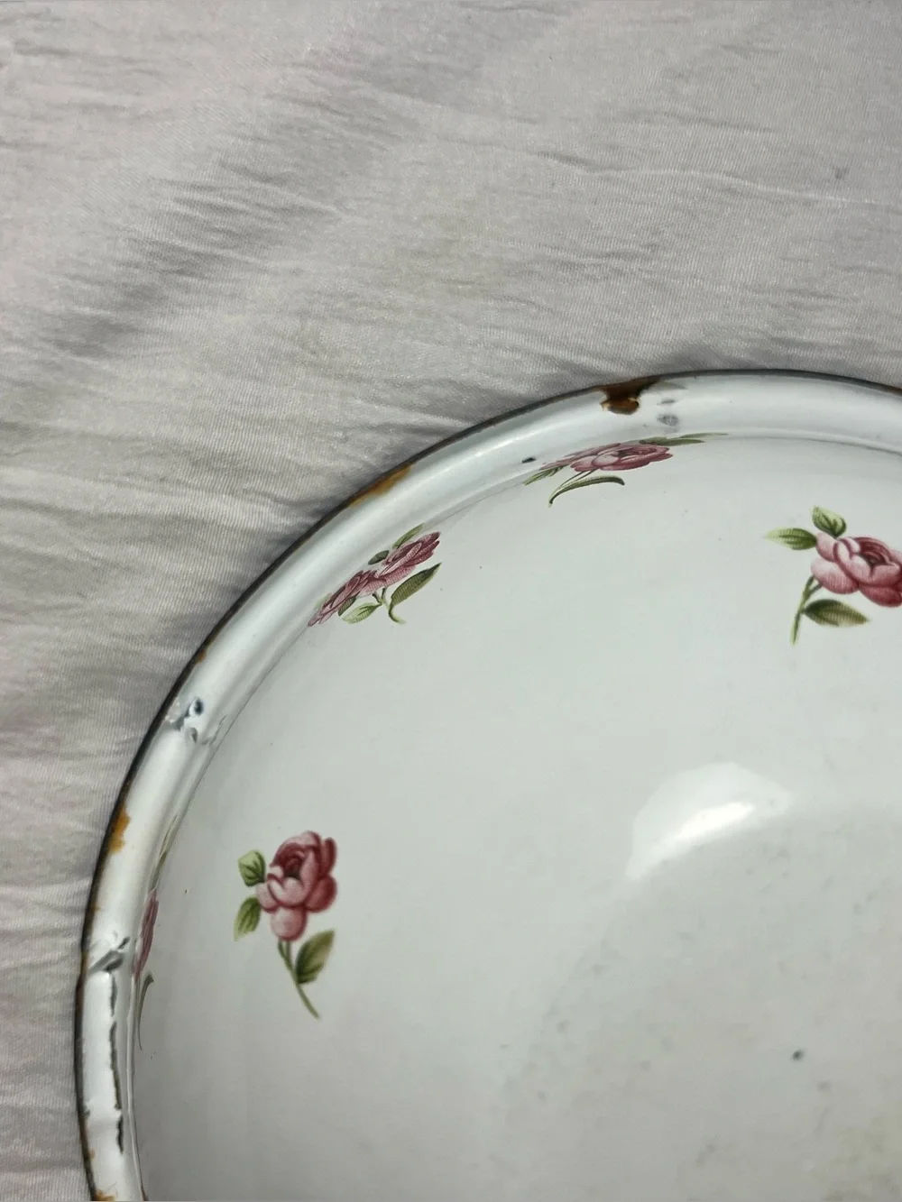 3 Vtg Robert Steffy Bagatelle Enamelware Bowls Shabby Rose Fly Insect Logo